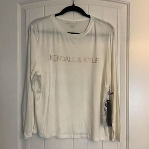 NWT❤️‎ Kendall & Kylie long sleeve T-shirt with Rose Gold Bling!